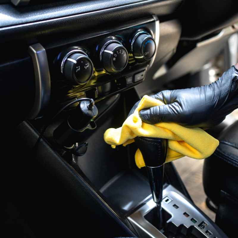How to Remove Bugs From Your Car Without Ruining the Paint