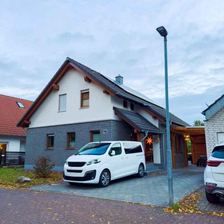 Is It Legal to Paint Cars in a Residential Area