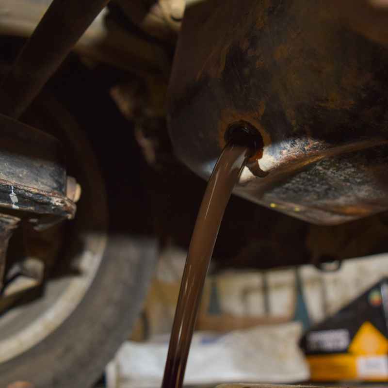 Safety Tips for Draining Gas From a Car