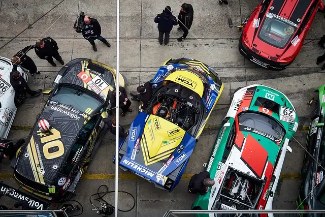 IndyCar fuel ethanol E85 racing IndyCar racing fuel ethanol E85 pit stop refueling