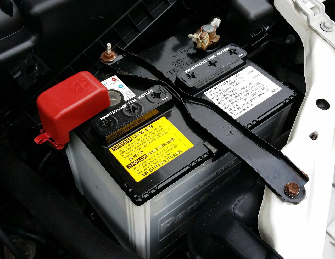 Engine bay showing the throttle body area where the TPS sensor is mounted