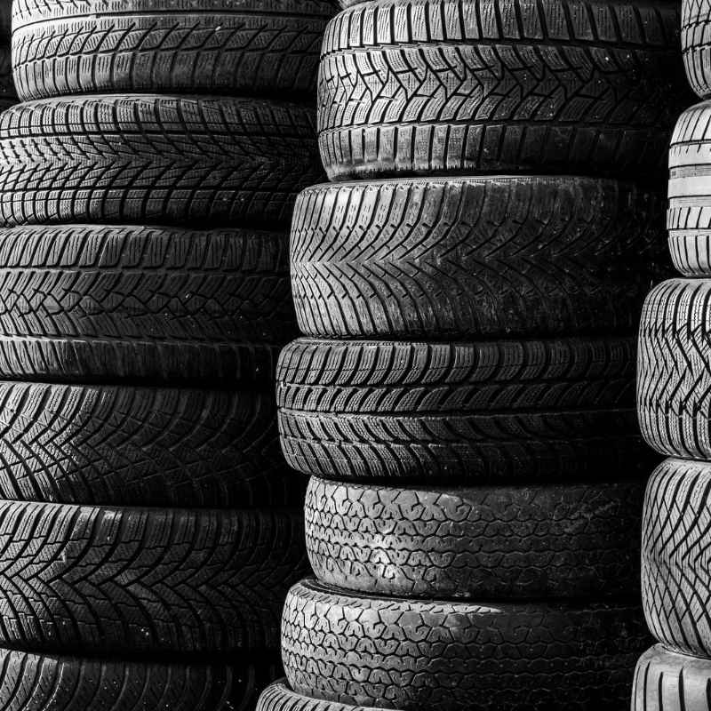 How to Use a Car Tire Patch Kit Safely & Effectively