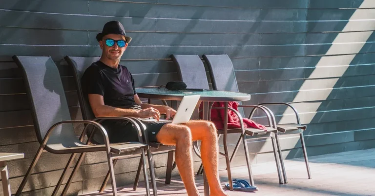The Role of Cars in the Digital Nomad Lifestyle