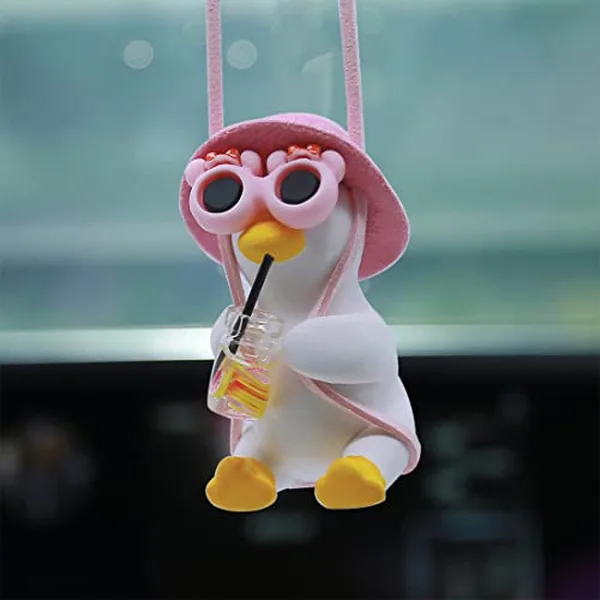 Swinging duck car mirror hanging ornament with pink sun hat and drink accessory