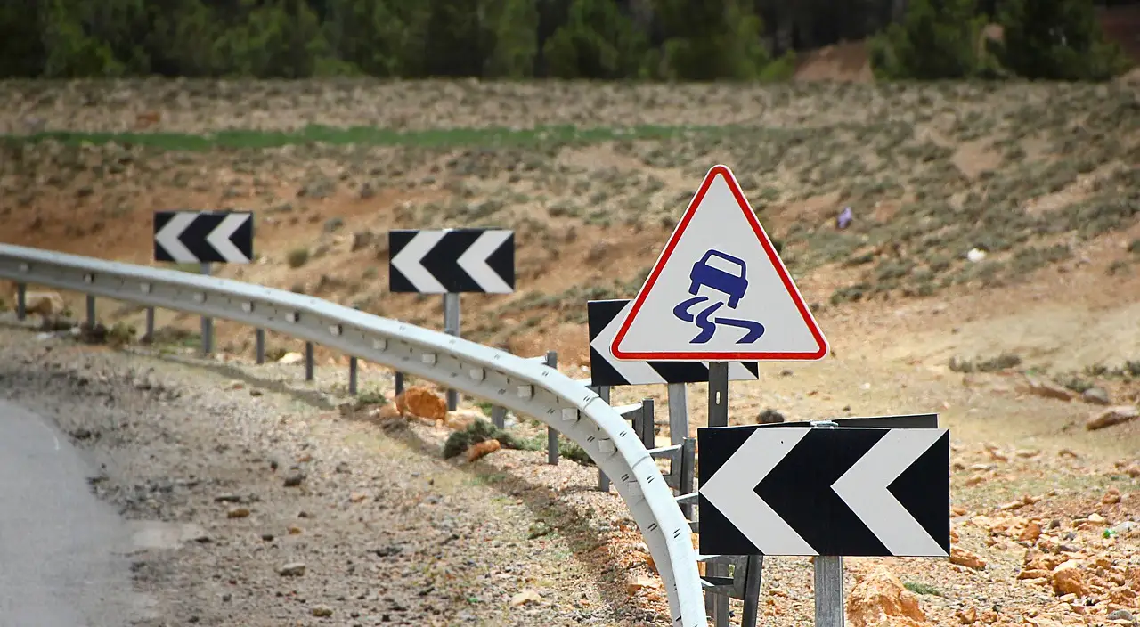 What warning signs mean I should stop driving immediately?