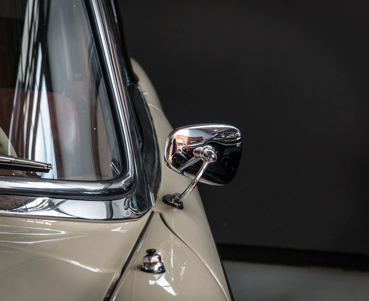 Car mirror adhesive choices at a glance