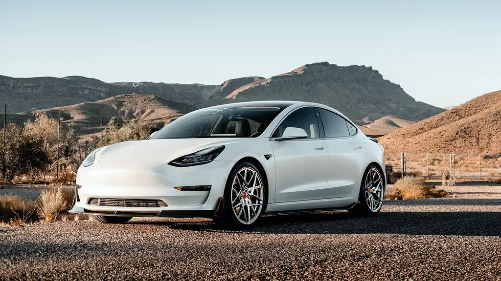 Tesla 2026 price matrix: model, trim, range, and destination fee