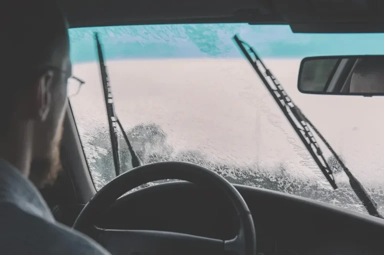 How Much Windshield Washer Fluid Does a Car Hold?