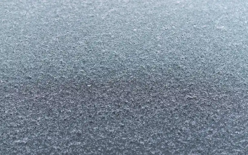 Windshield cover vs car cover: the winter trade-off